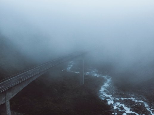 tyler-lastovich-371983-unsplash